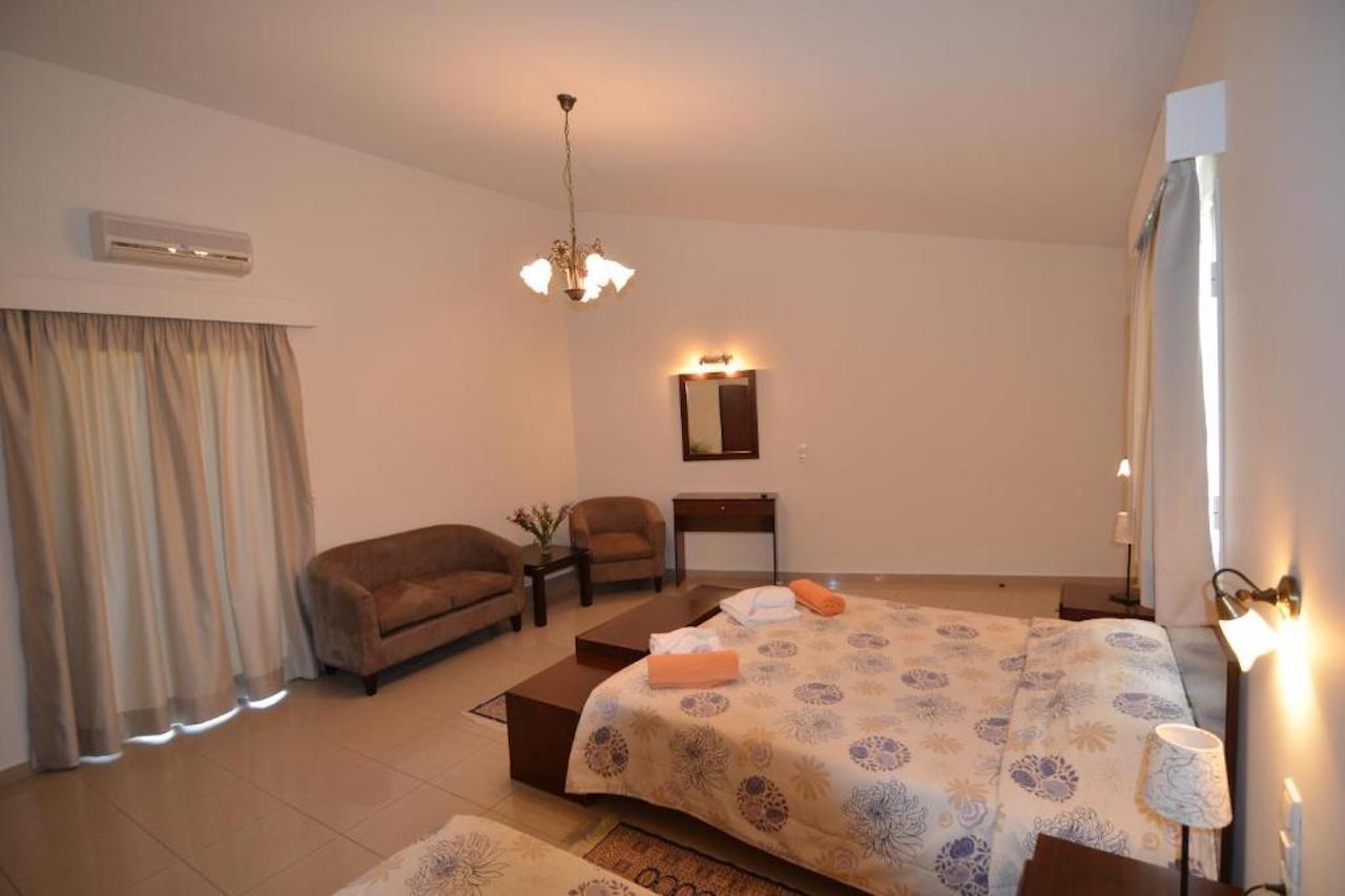 איה גליני Areti Hotel מראה חיצוני תמונה