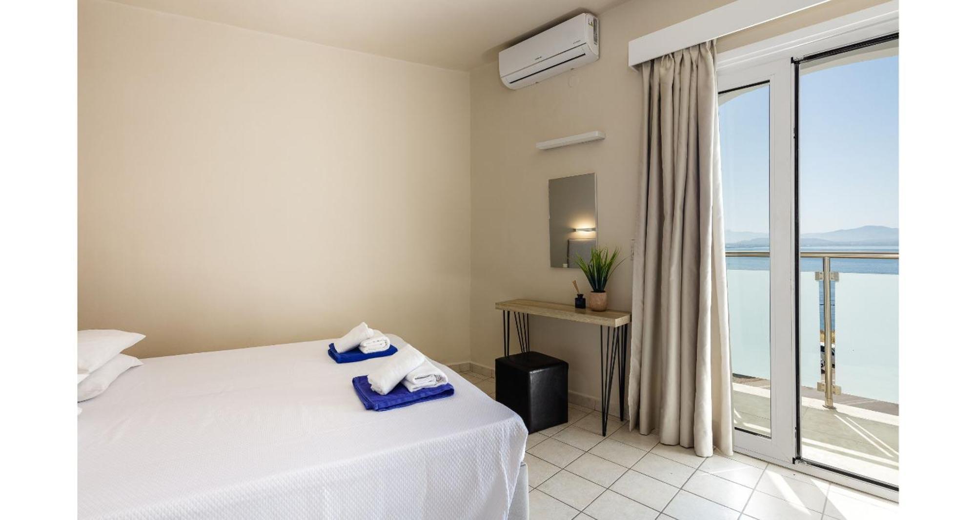 איה גליני Areti Hotel מראה חיצוני תמונה